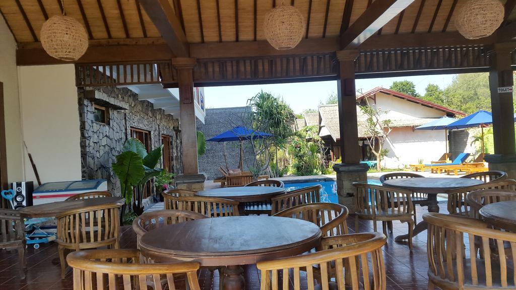 Coral Beach Pizza Cottages Gili Trawangan Exteriér fotografie