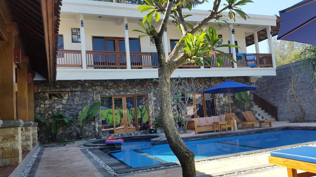 Coral Beach Pizza Cottages Gili Trawangan Exteriér fotografie